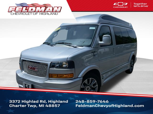 2025 GMC Savana 2500's photo