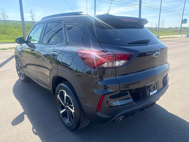 2023 Chevrolet TrailBlazer RS - Photo 2