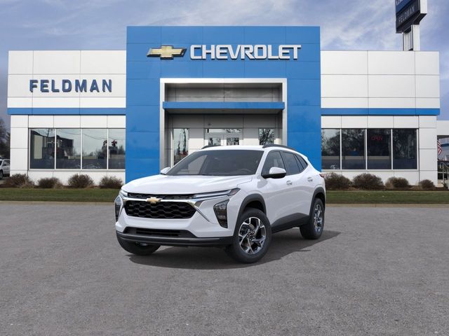 2026 Chevrolet Trax LT - Photo 8
