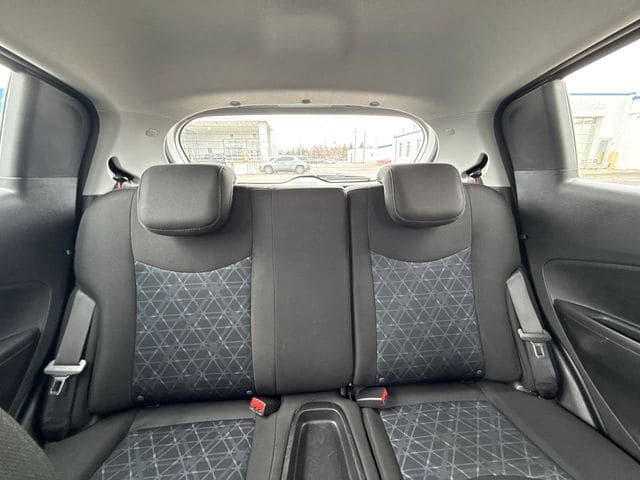 2022 Chevrolet Spark 1LT - Photo 13