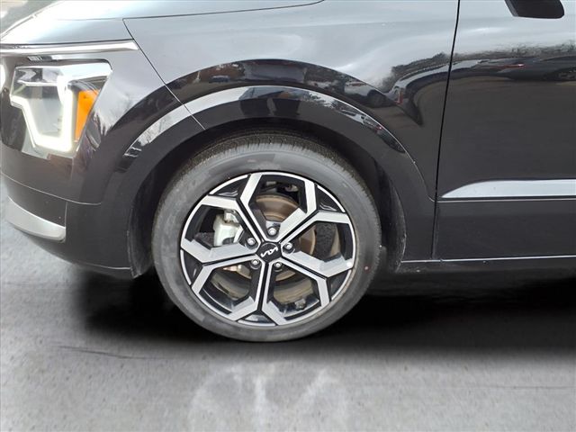 2024 Kia Niro EX Touring - Photo 10