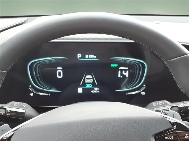 2024 Kia Niro EX Touring - Photo 30