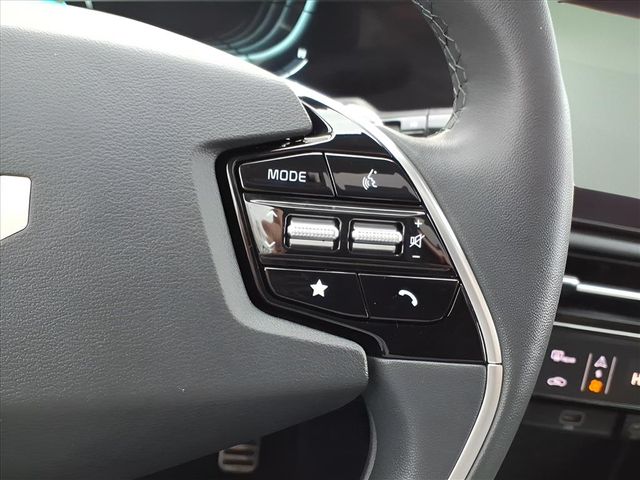 2024 Kia Niro EX Touring - Photo 29