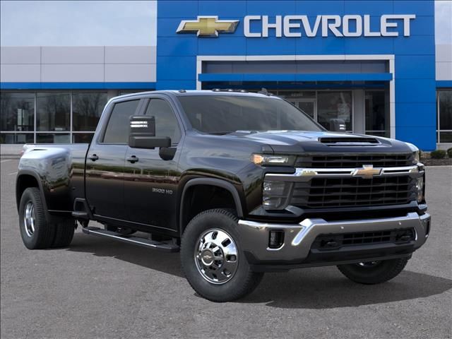 2026 Chevrolet Silverado 3500 HD LT - Photo 7