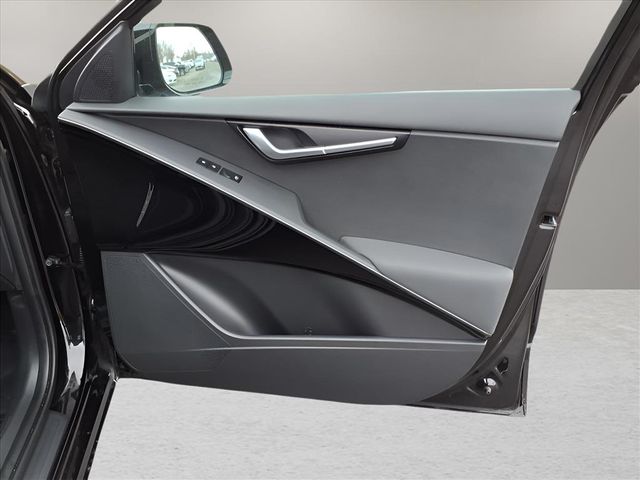 2024 Kia Niro EX Touring - Photo 19