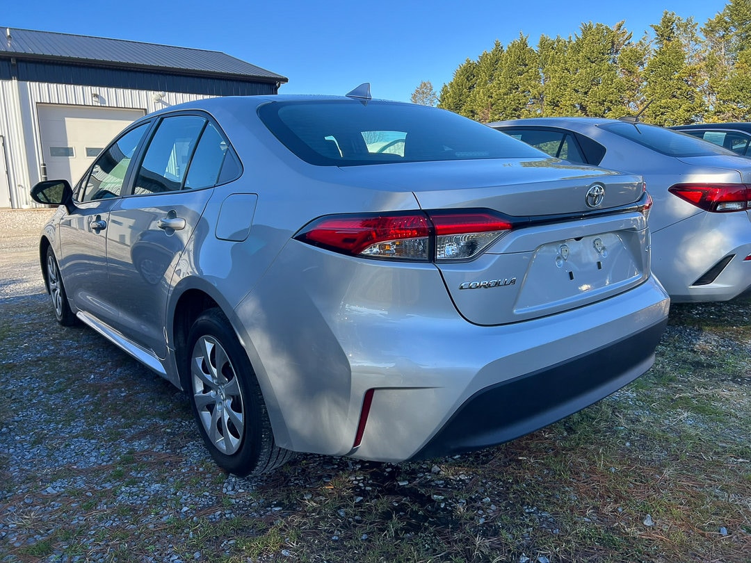 Used 2024 Toyota Corolla LE with VIN 5YFB4MDE4RP141327 for sale in Kansas City