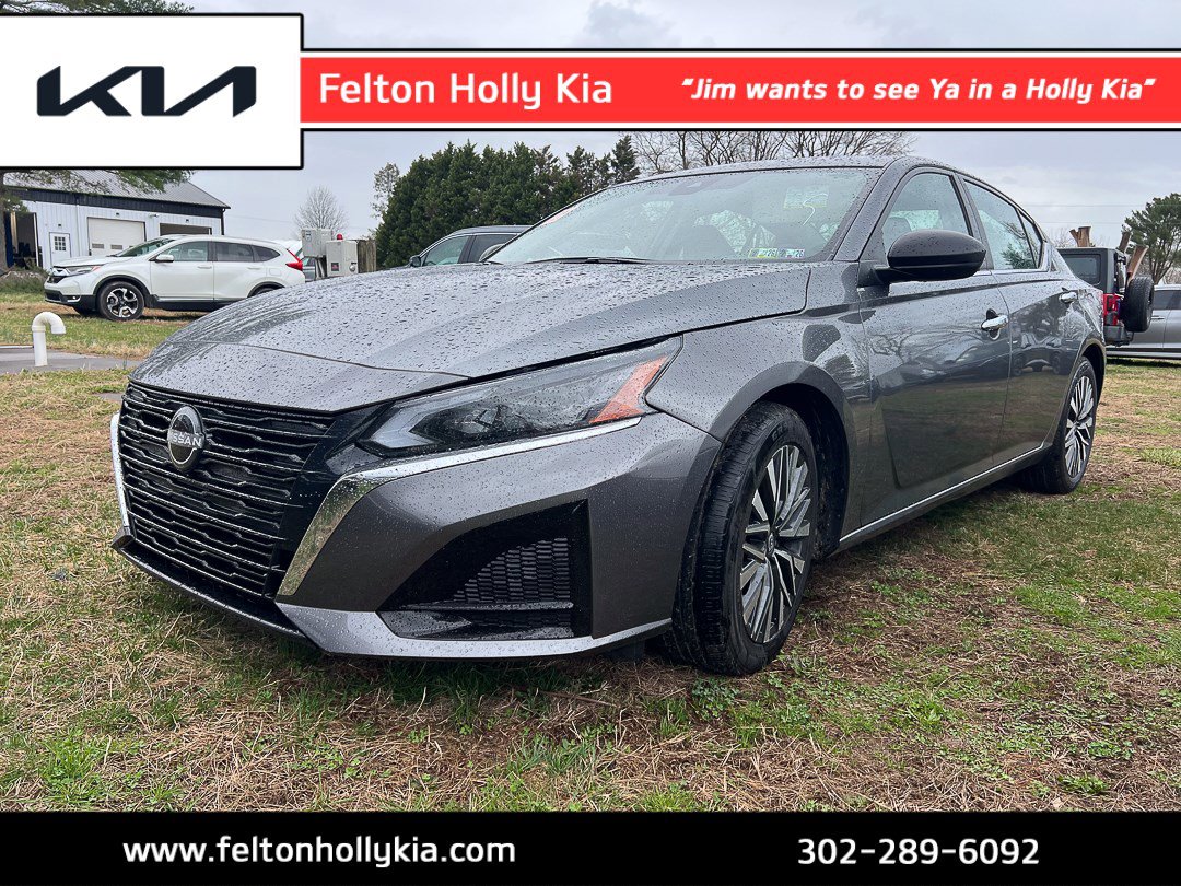 2024 Nissan Altima SV