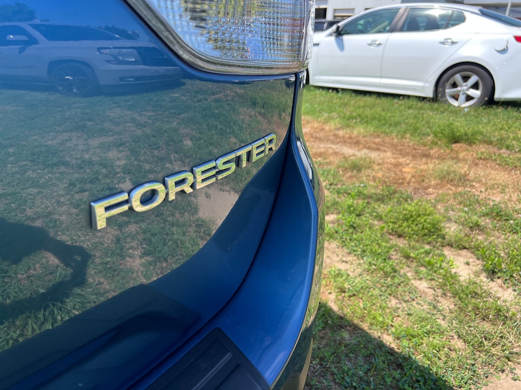Used 2023 Subaru Forester Limited SUV