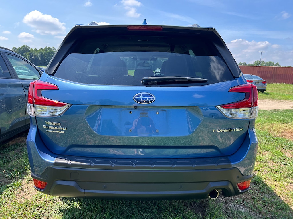 Used 2023 Subaru Forester Limited SUV