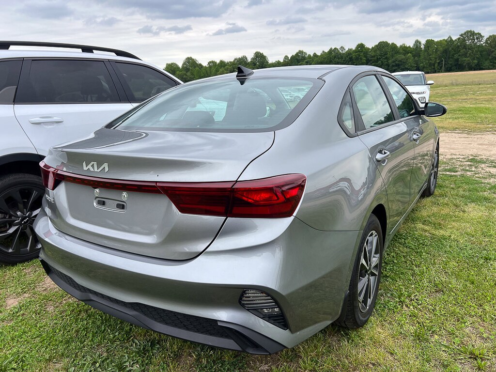 Used 2023 Kia Forte LXS Sedan