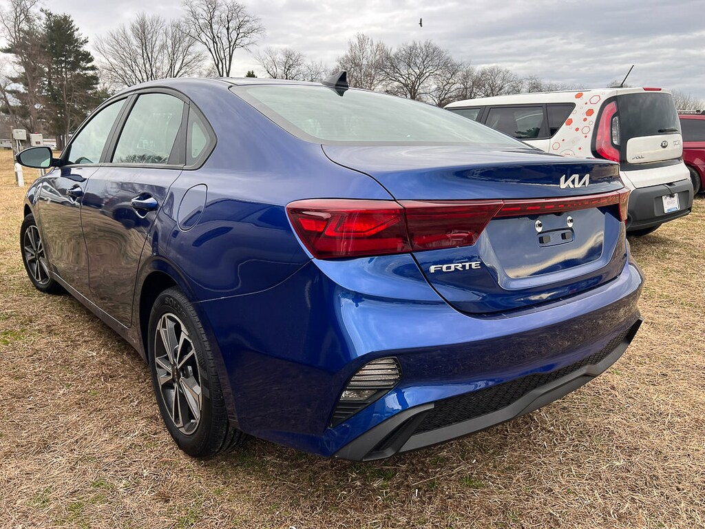 Used 2023 Kia Forte LXS Sedan
