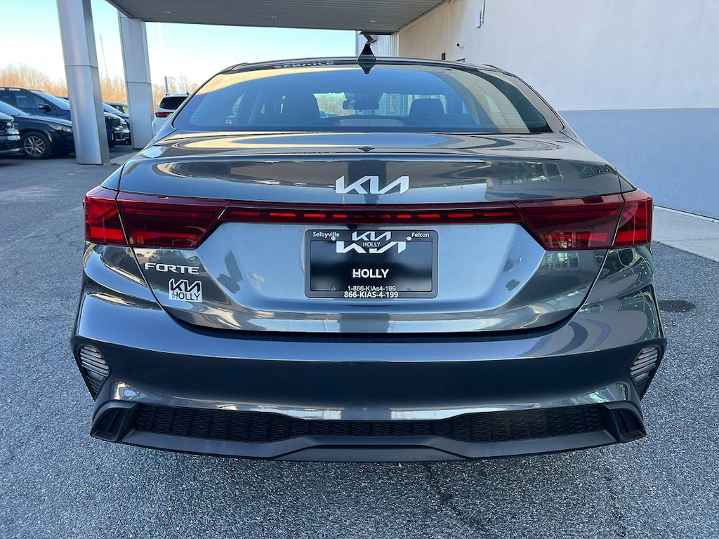 Used 2023 Kia Forte LXS Sedan