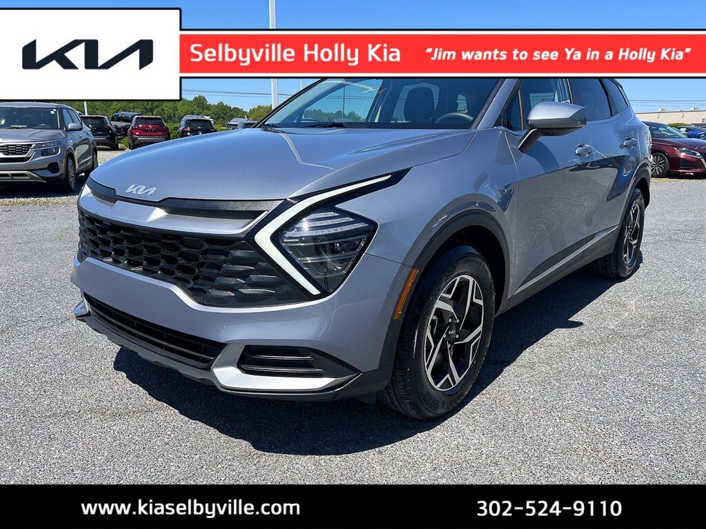Used 2025 Kia Sportage LX SUV