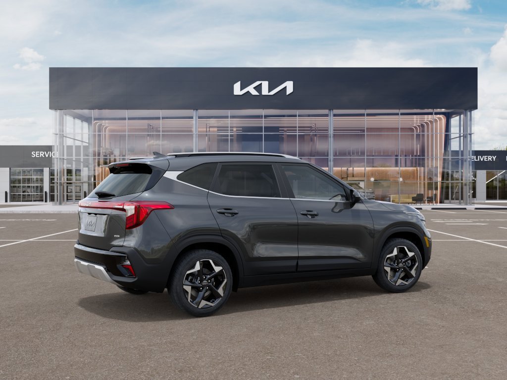 2025 Kia Seltos EX photo 2