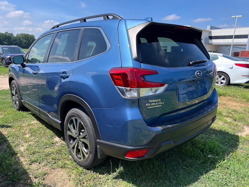 Used 2023 Subaru Forester Limited SUV