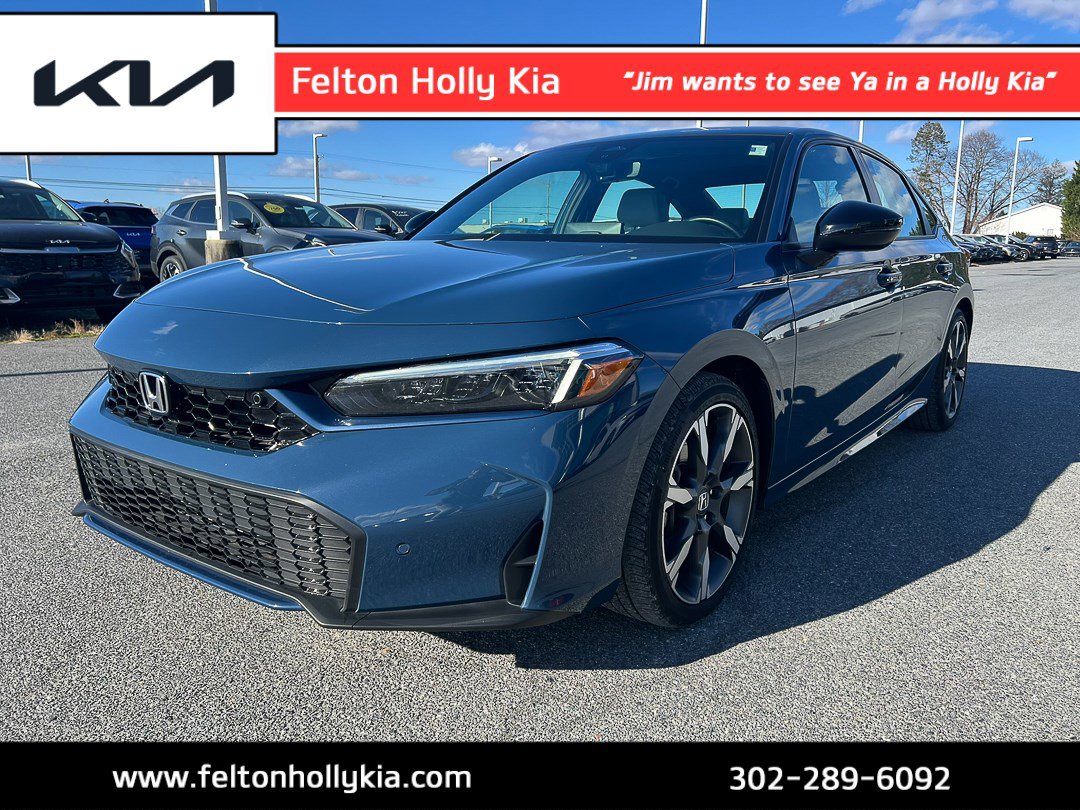 2025 Honda Civic Sport Touring's photo