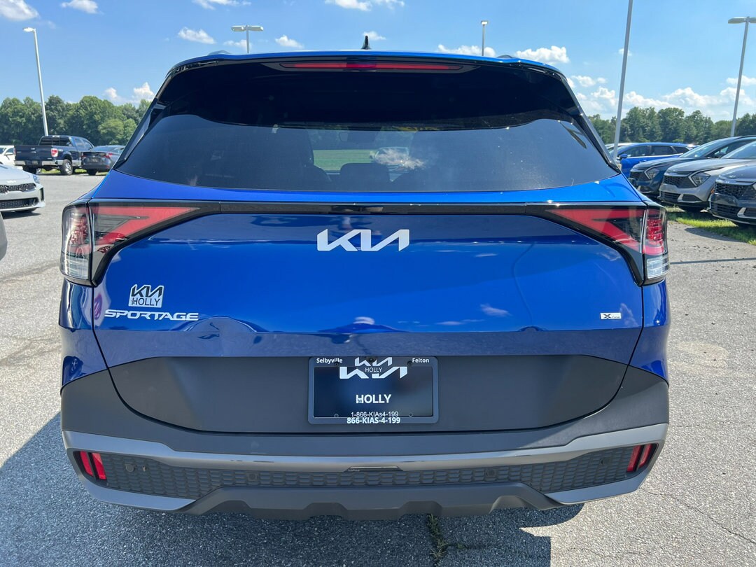 2024 Kia Sportage X-Line photo 3