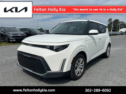 2023 Kia Soul LX Hatchback