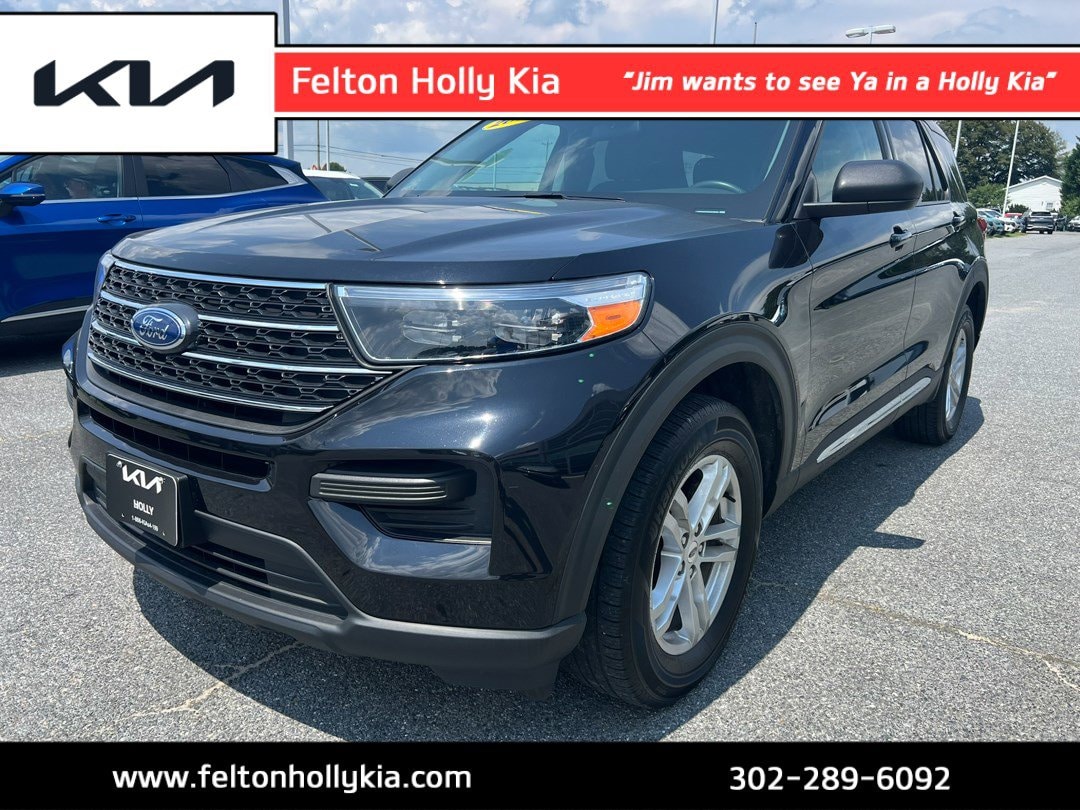 2022 Ford Explorer XLT's photo