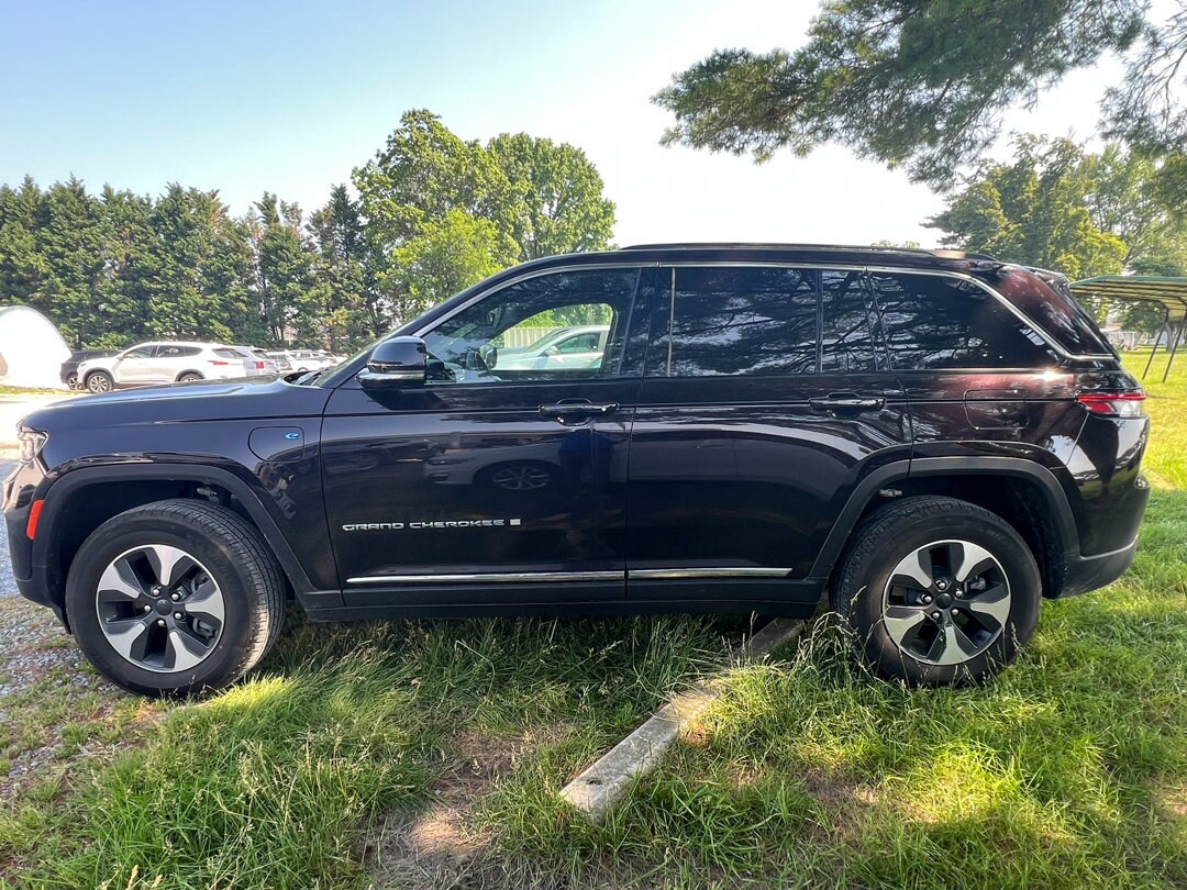 Used 2022 Jeep Grand Cherokee 4xe with VIN 1C4RJYB63N8759481 for sale in Felton, DE