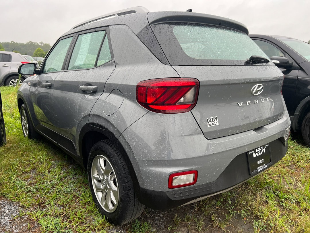 Used 2020 Hyundai Venue SEL with VIN KMHRC8A33LU023254 for sale in Felton, DE