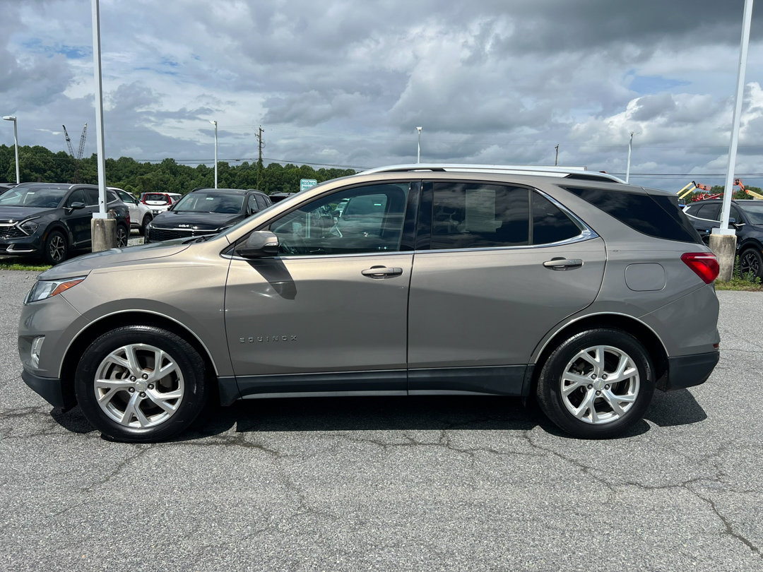 Used 2019 Chevrolet Equinox LT with VIN 3GNAXLEX6KS527518 for sale in Felton, DE
