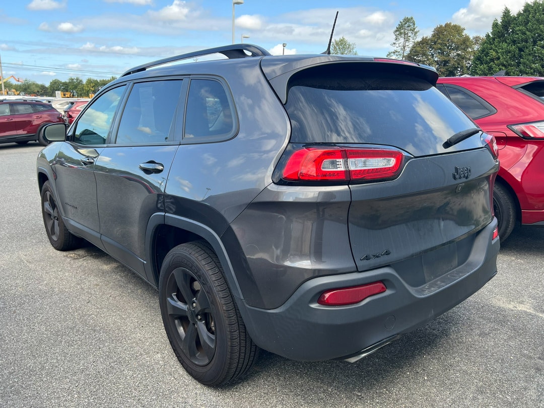 Used 2018 Jeep Cherokee Latitude with VIN 1C4PJMCXXJD589578 for sale in Felton, DE