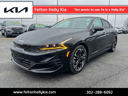 2022 Kia K5 GT-Line Sedan