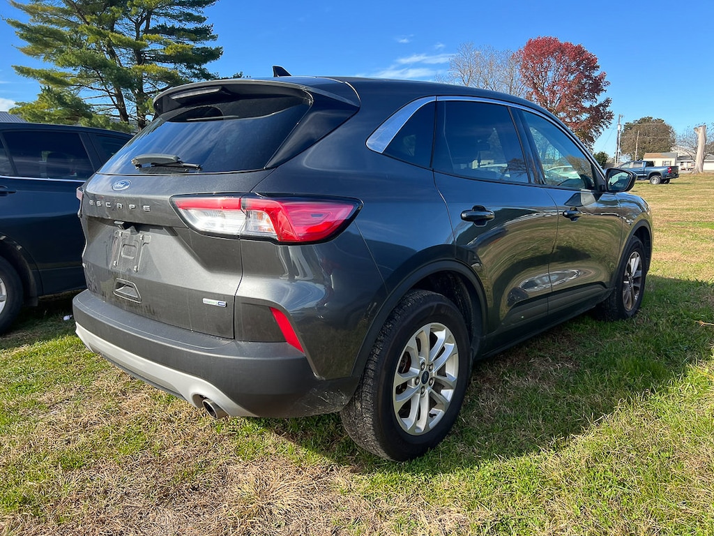 Used 2020 Ford Escape SE SUV
