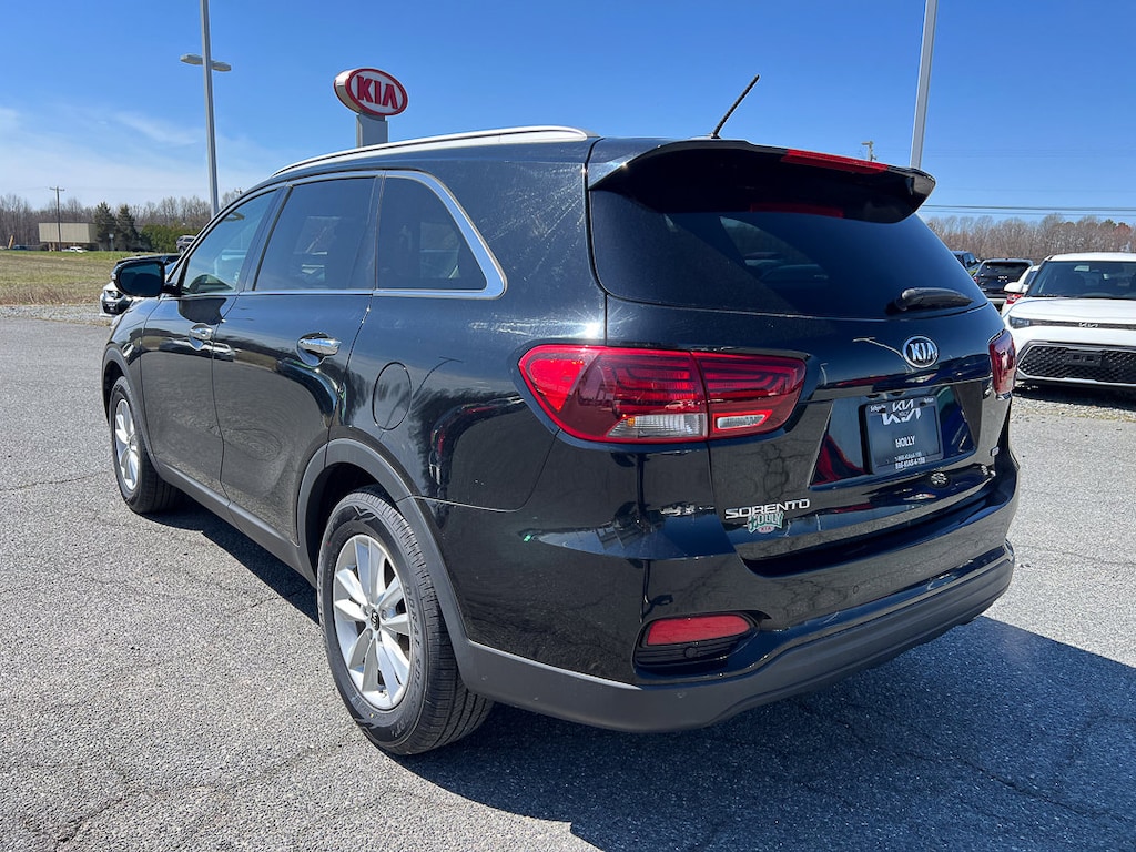 Used 2020 Kia Sorento 2.4L LX SUV