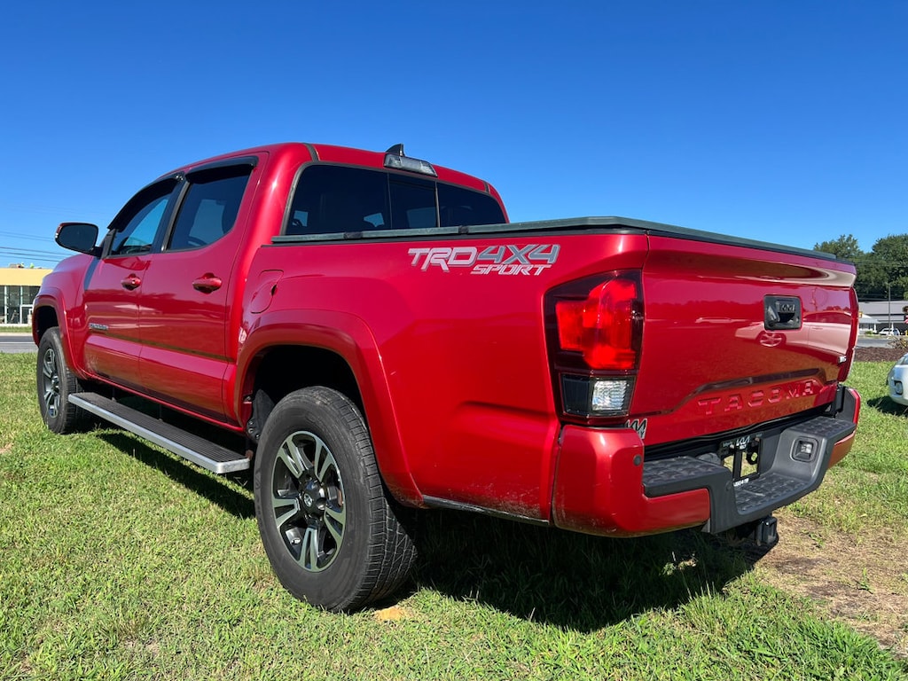 Used 2019 Toyota Tacoma  Truck Double Cab