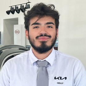 Staff member Mario DeLuna from ID_b08ef8ef23e0