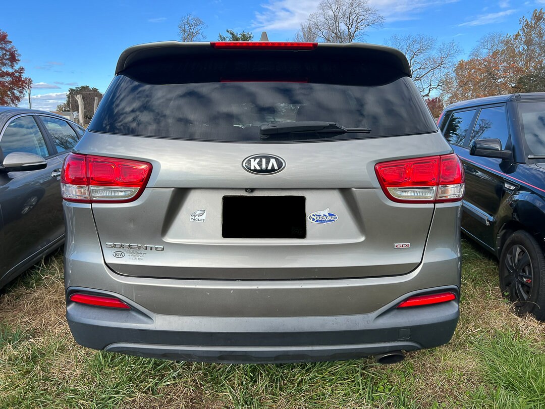 2016 Kia Sorento LX photo 3