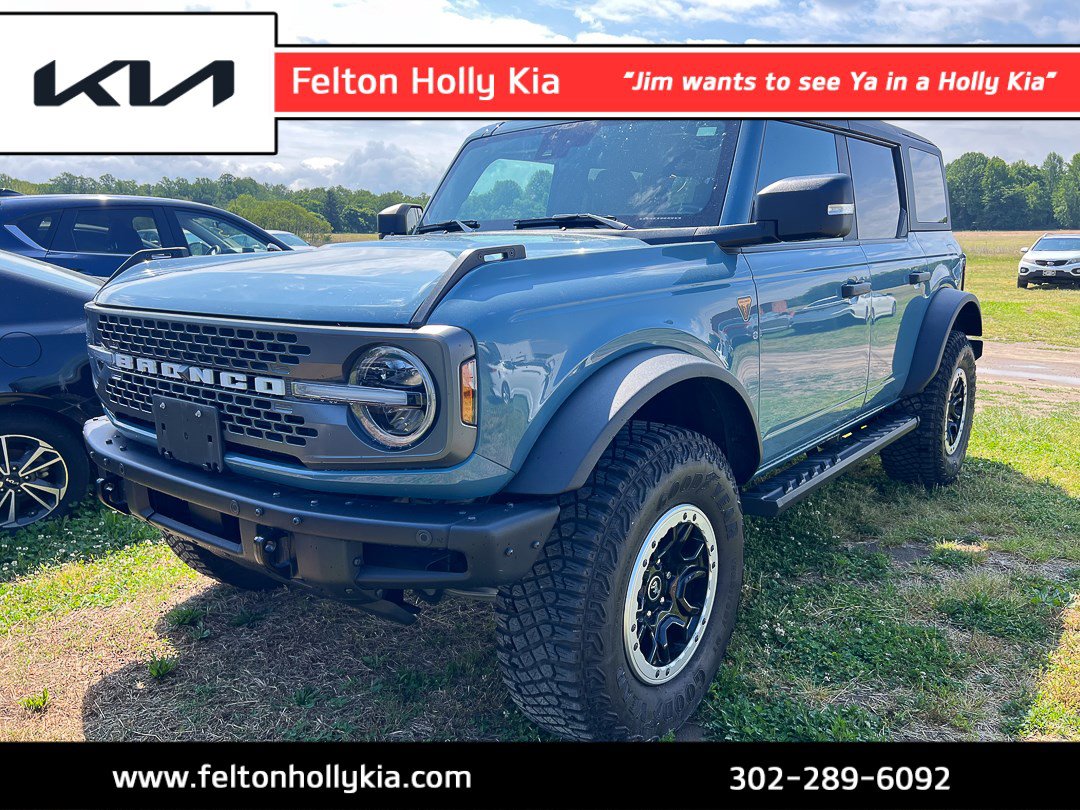 2023 Ford Bronco Badlands 4x4's photo