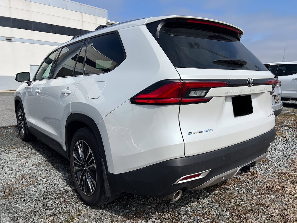 Used 2024 Toyota Grand Highlander Hybrid Platinum MAX SUV