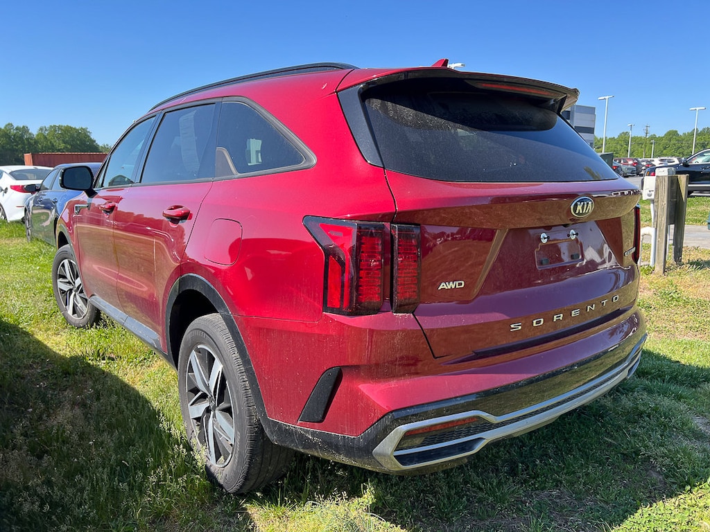 Used 2021 Kia Sorento EX SUV