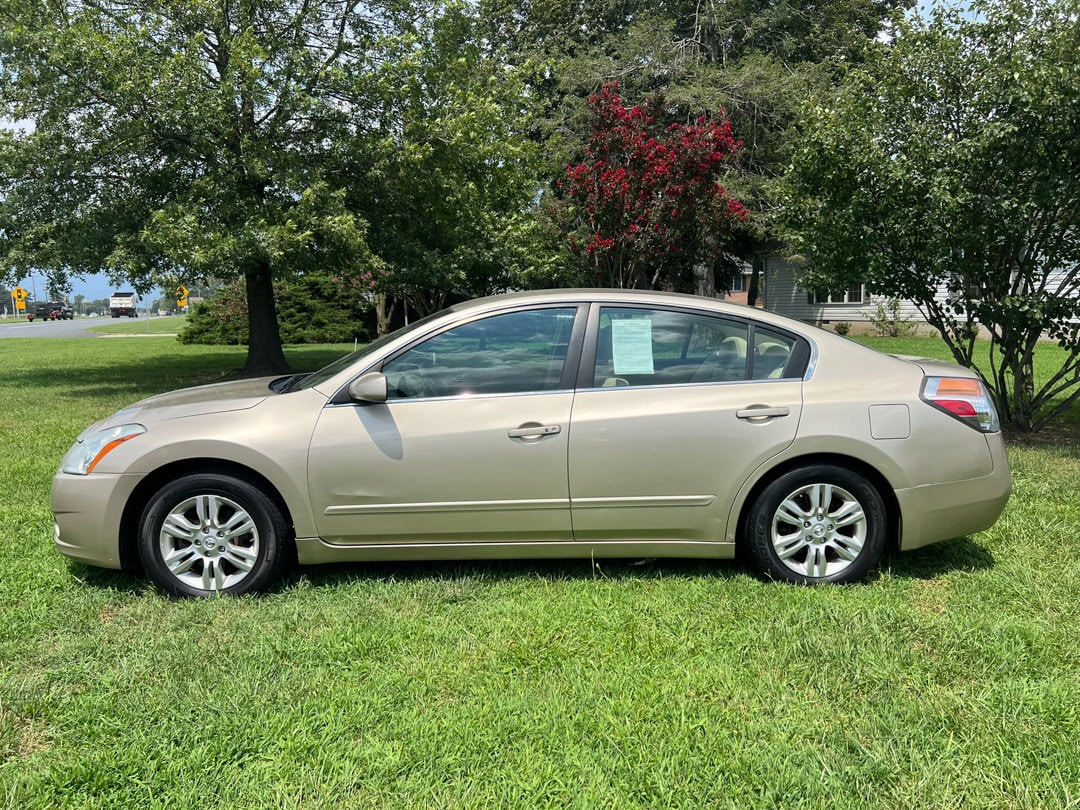Used 2010 Nissan Altima S with VIN 1N4AL2AP6AN496645 for sale in Felton, DE