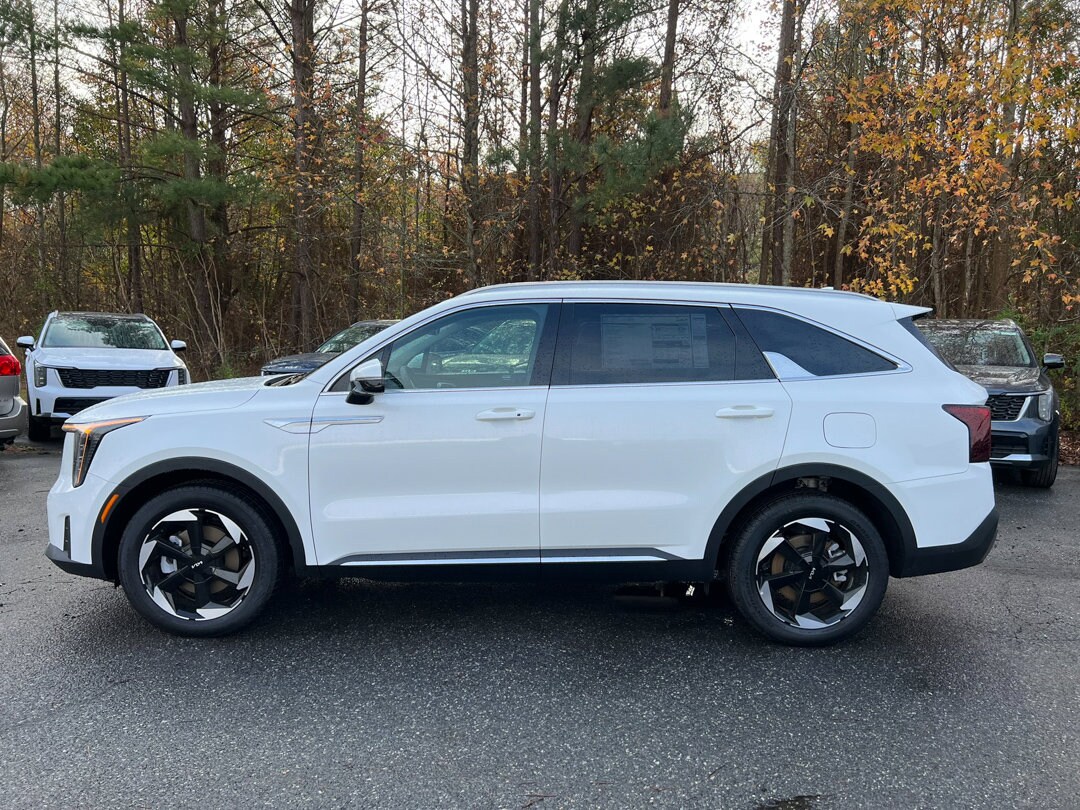 2025 Kia Sorento Hybrid EX photo 2