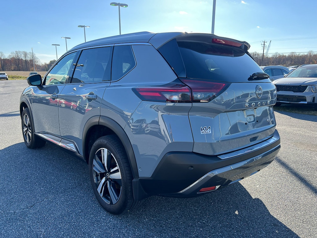 Used 2023 Nissan Rogue SL SUV