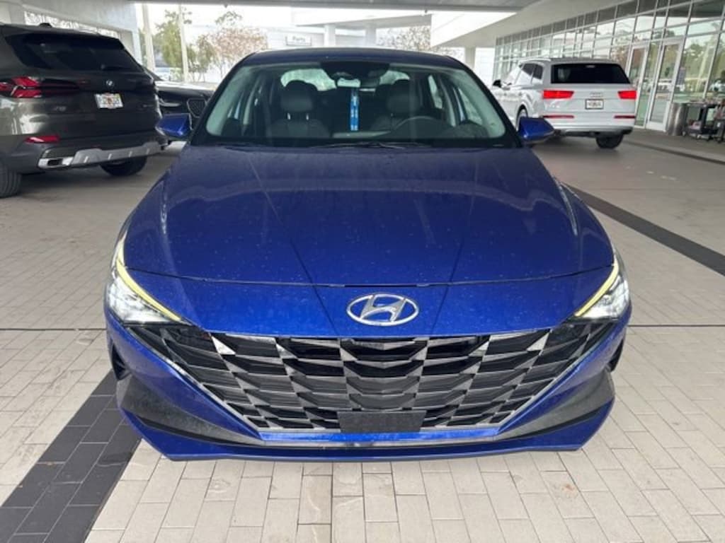 Used 2023 Hyundai Elantra HEV Limited Sedan