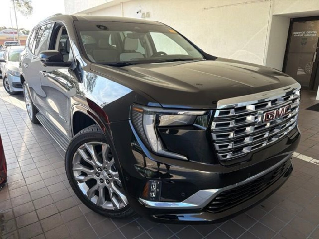Used 2024 GMC Acadia Denali SUV