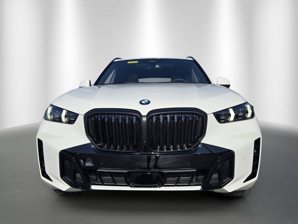 New 2026 BMW X5 sDrive40i SUV