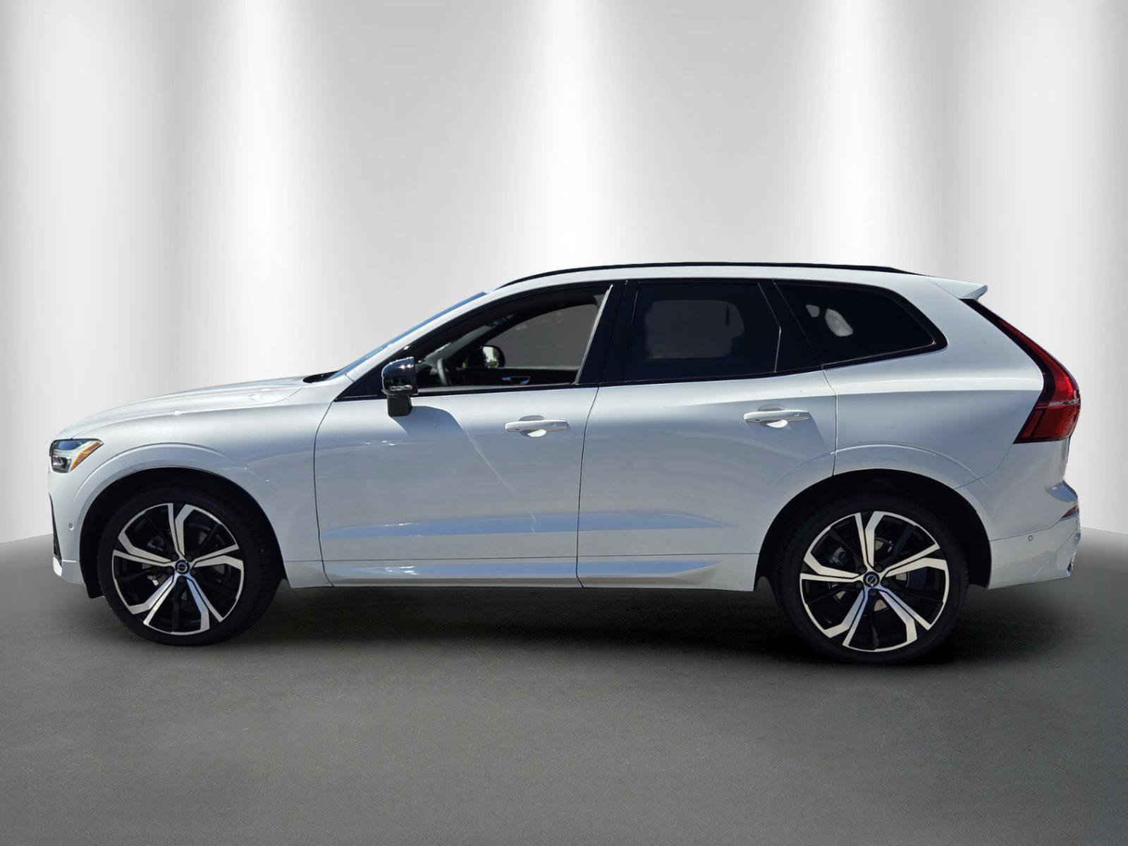 Used 2025 Volvo XC60 B5 Ultra SUV