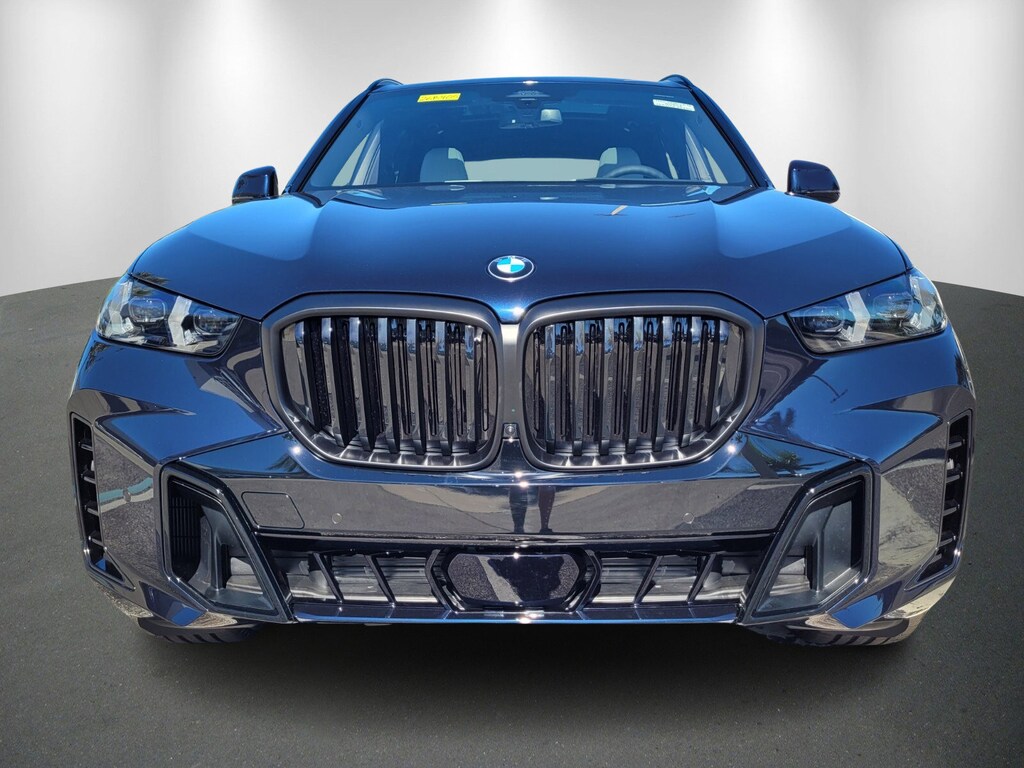 New 2026 BMW X5 sDrive40i SUV