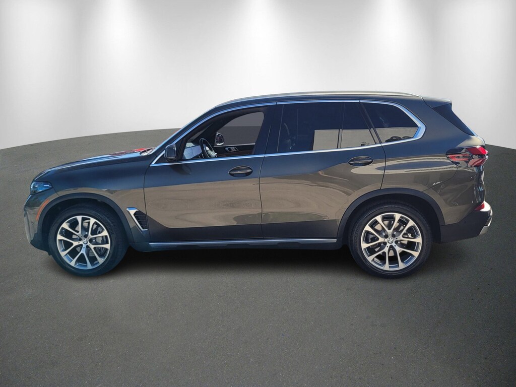 Certified 2025 BMW X5 xDrive40i SUV