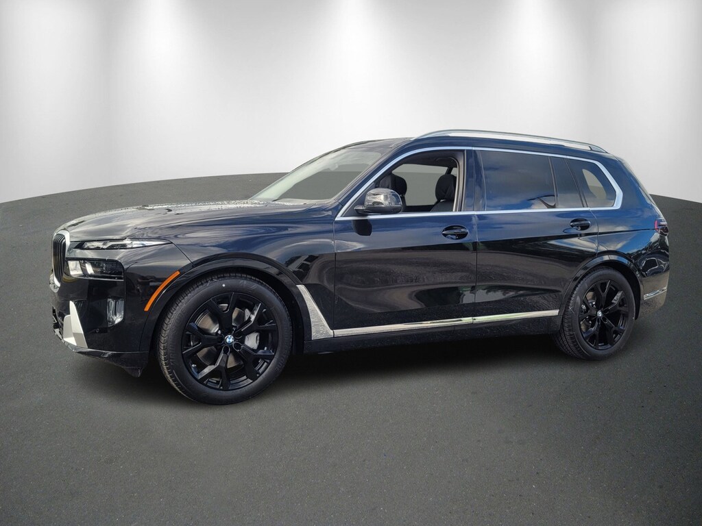 New 2026 BMW X7 xDrive40i SUV