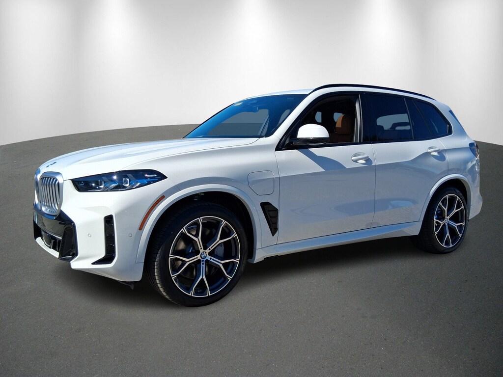 New 2026 BMW X5 PHEV xDrive50e SUV