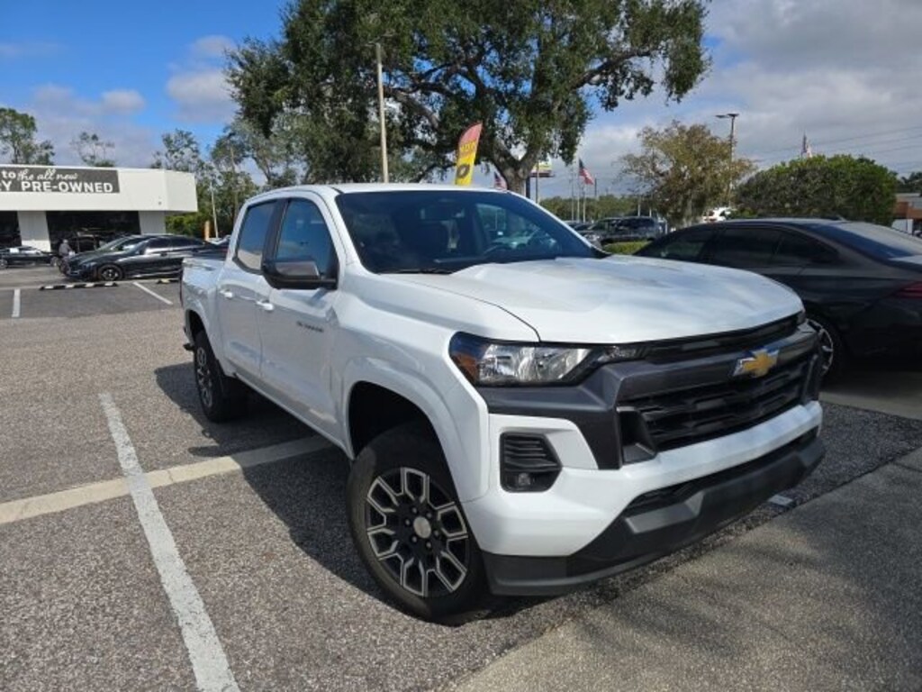 Used 2023 Chevrolet Colorado LT Truck Crew Cab