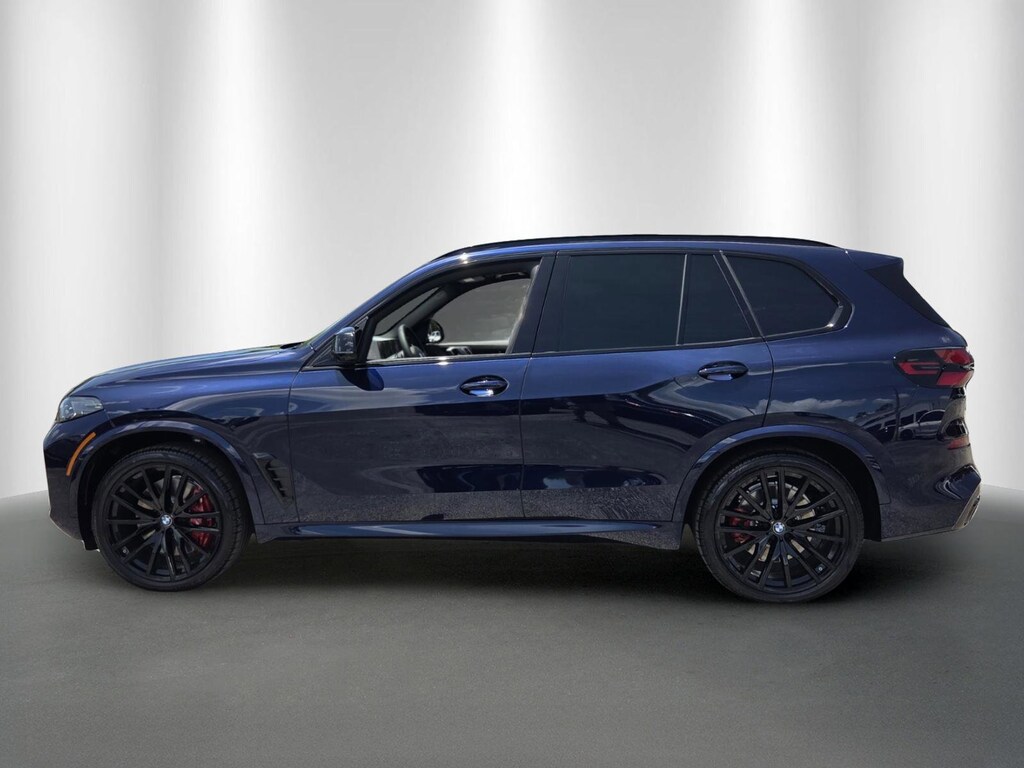 New 2026 BMW X5 M60i SUV