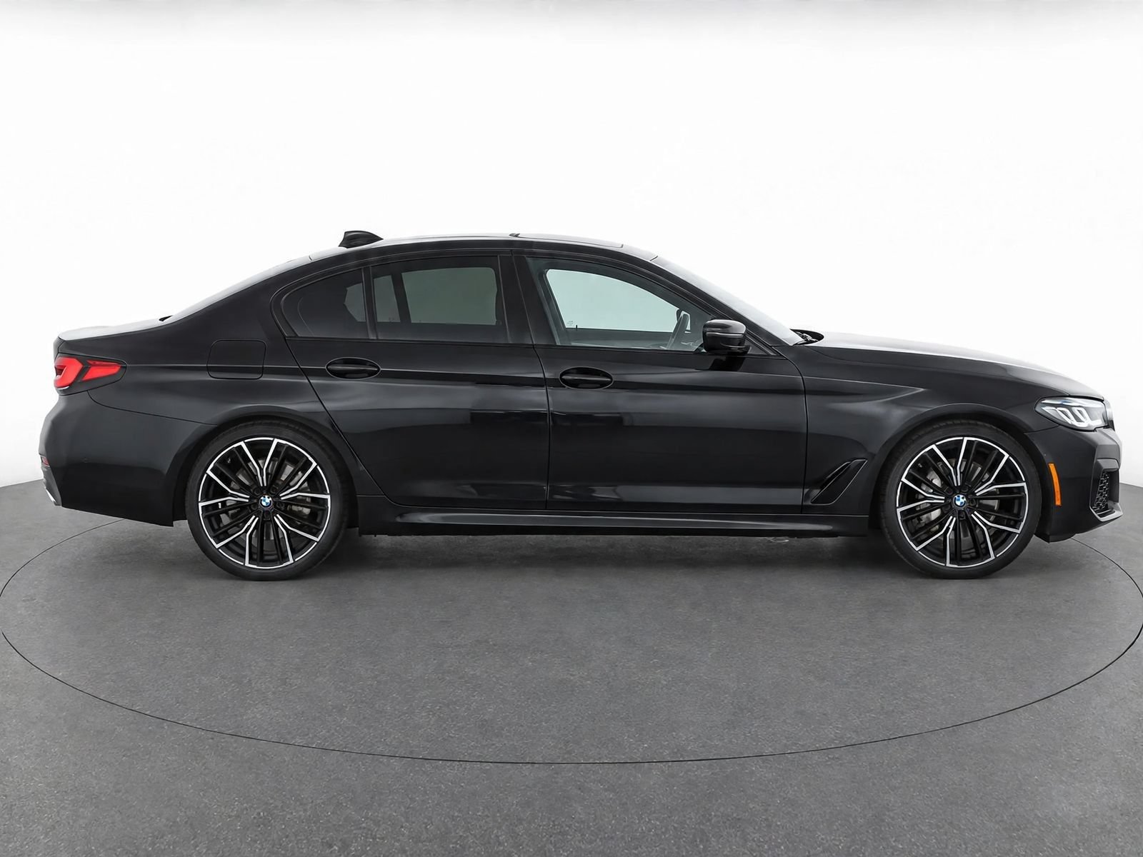 Used 2022 BMW 540i Sedan